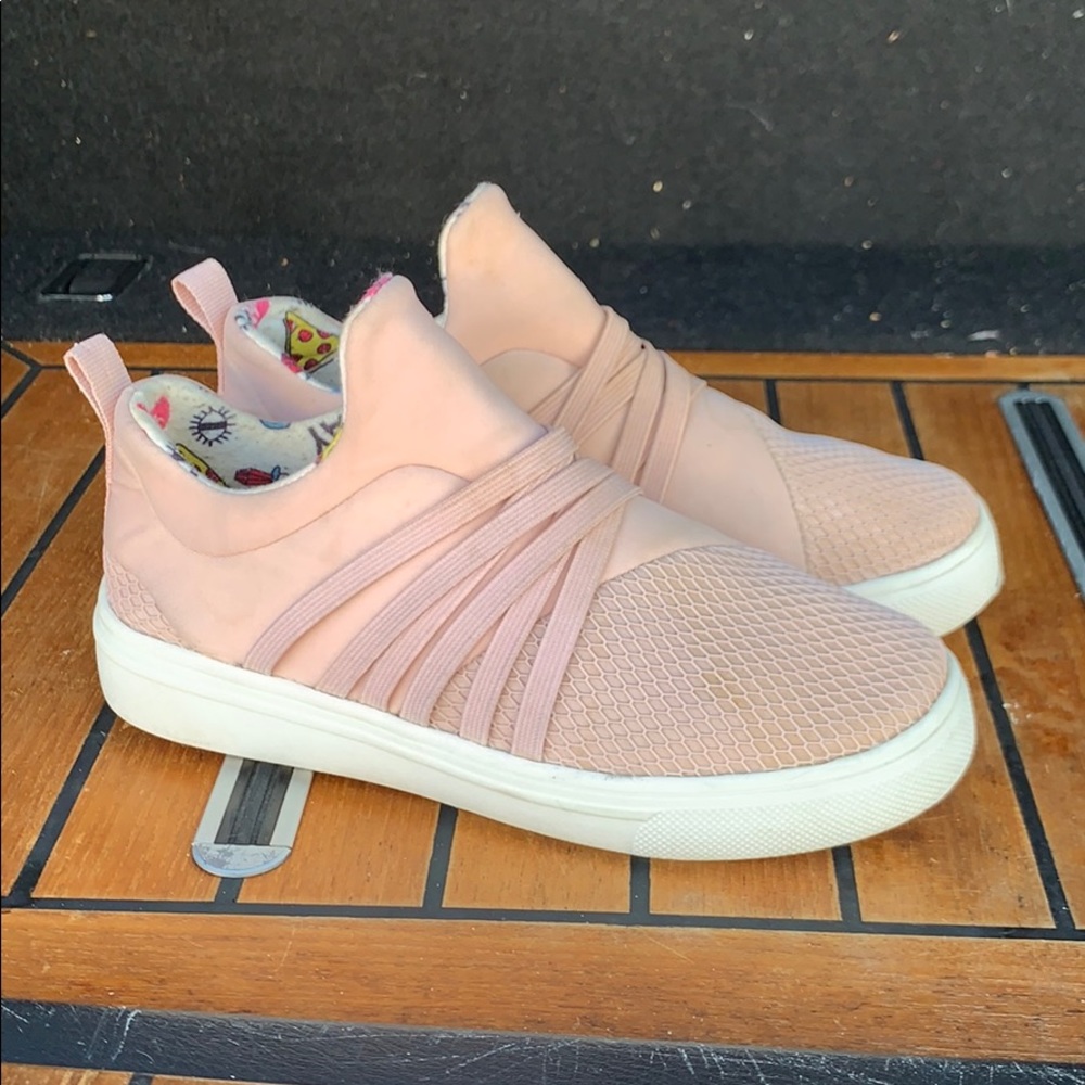 Madden Girl Sneakers